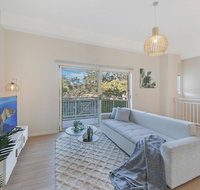 KOZYGURU MARSFIELD WALK TO MACQUARIE UNIVERSITY 3 BEDROOM NMA094 - Stayed