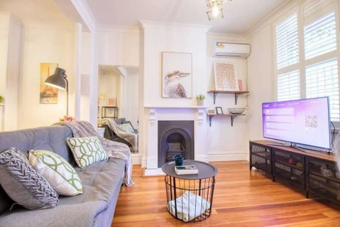 KOZYGURU Surry Hill 3 Bed Terrace Walk To Central Station - Stayed 2