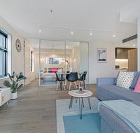 KOZYGURU WOLLI CREEK KOZY 1 BED APT SYDNEY AIRPORT  SYDNEY CBD NWC020 - Stays Accommodation