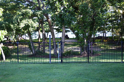 Kurrimine Beach Huts - Stays Accommodation 0