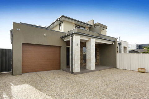 LA DOLCE VITA RETREAT - RYE - Stayed 0