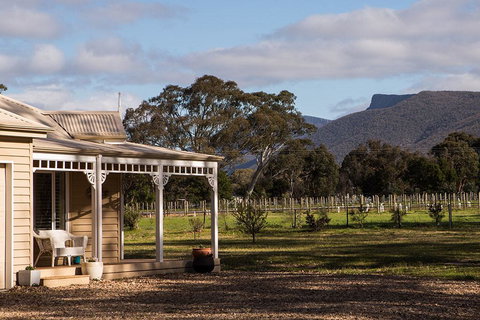 Lallibroch - Stayed 0