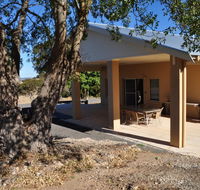 Lambert Estate Retreat - Stayed