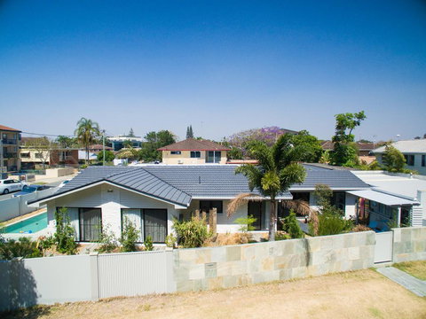 Lamour Holiday Beach House - Stayed 2