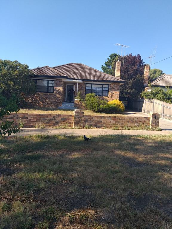 Ironbark VIC Stayed