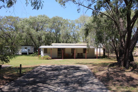 Lazy Days Caravan Park - Stayed 0
