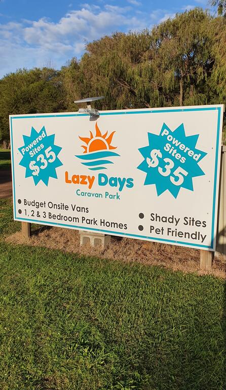 Lazy Days Caravan Park - Stayed 3