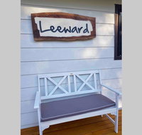 Leeward - Stayed