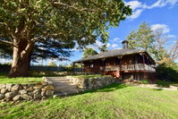 Book Linden Accommodation Vacations Stayed Stayed