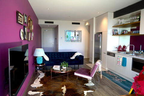 Luxury 2BR Apartment With Amazing Skyline View Crown - Stayed 1