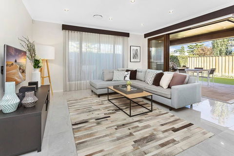 Luxury Brand New Home - Stayed 1