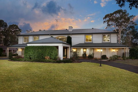 Luxury Bungalow - Stays Accommodation 0