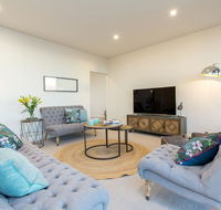 Luxury Four Bedroom Apartment - Stayed