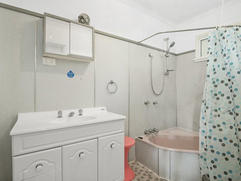 LYDSTEP BILINGA, QLD - Stayed 2