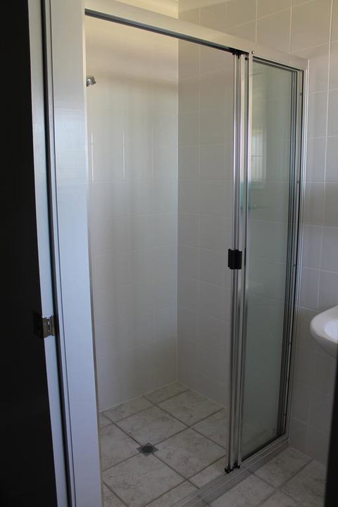 Lynrose Place - Stays Accommodation 3