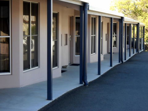 Mackellar Motel - Stayed 2
