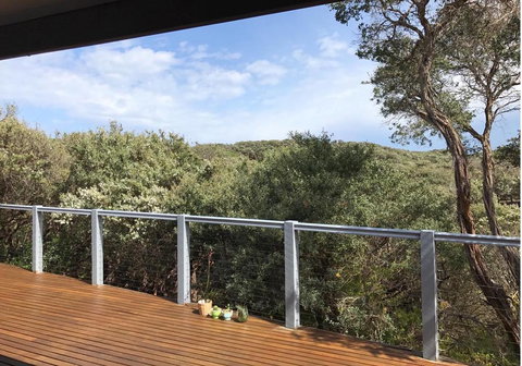 Magic Beach Cottage - Stays Accommodation 3