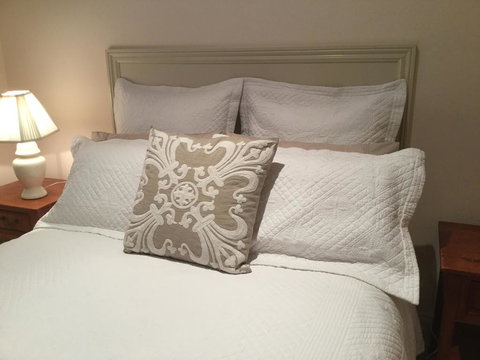 Magnolia Cottage - Stays Accommodation 1