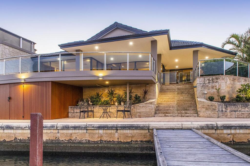 Madora Bay WA Stays Accommodation