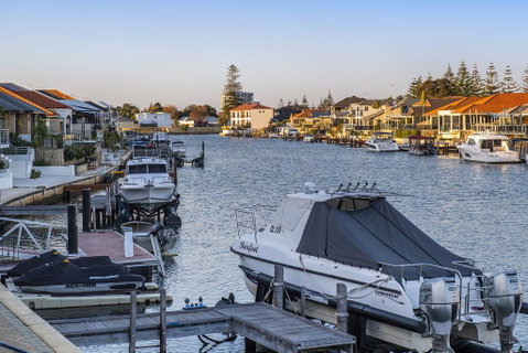 Mandurah Canals, Casa Marina - Stays Accommodation 2