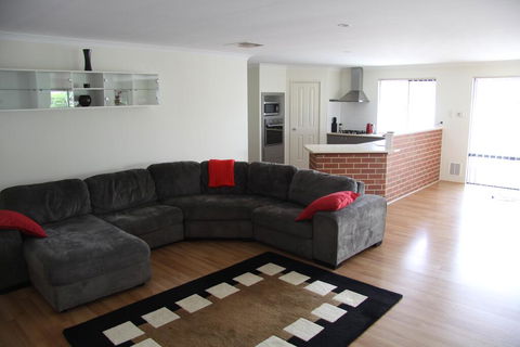 Mandurah Golf Links Retreat - Stayed 0