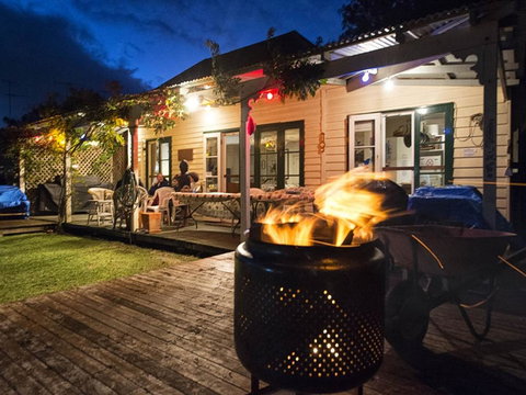 Mandurah Riverfront Holiday Rental - Stayed 2