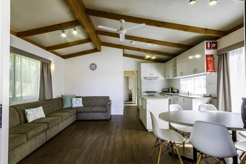 Mannum Riverside Caravan Park - Stayed 2