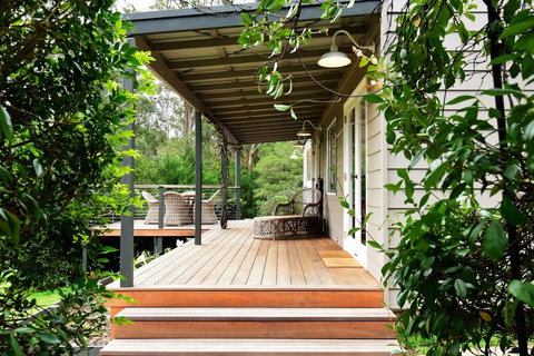 Maple Cottage - Stays Accommodation 0