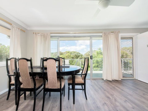 Marine Drive, Unit 01, 24, Surfair - Stayed 3