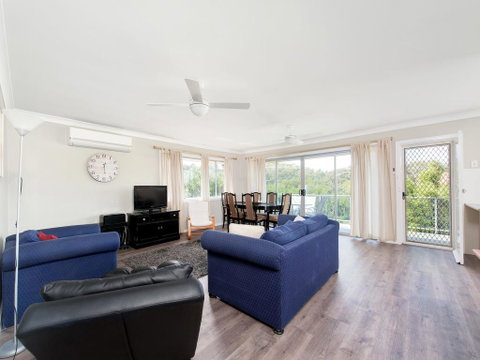 Marine Drive, Unit 01, 24, Surfair - Stayed 0