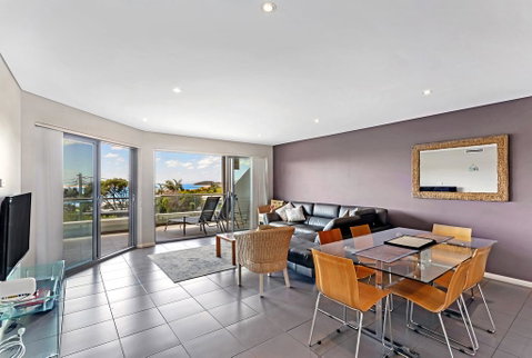 Market Street, Unit 5, 6-10 - Stayed 1