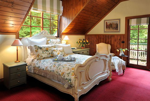 Mary Cards Coach House - Stayed 1