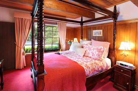 Mary Cards Coach House - Stayed 3
