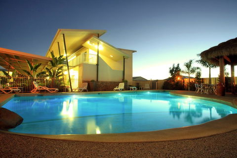 Mayfair Motel - Stayed 0