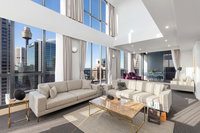 Meriton Suites Pitt Street