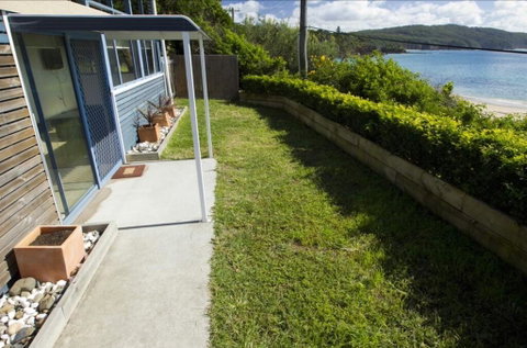 Mick's Apartment - Seal Rocks Beachfront - Stayed 0
