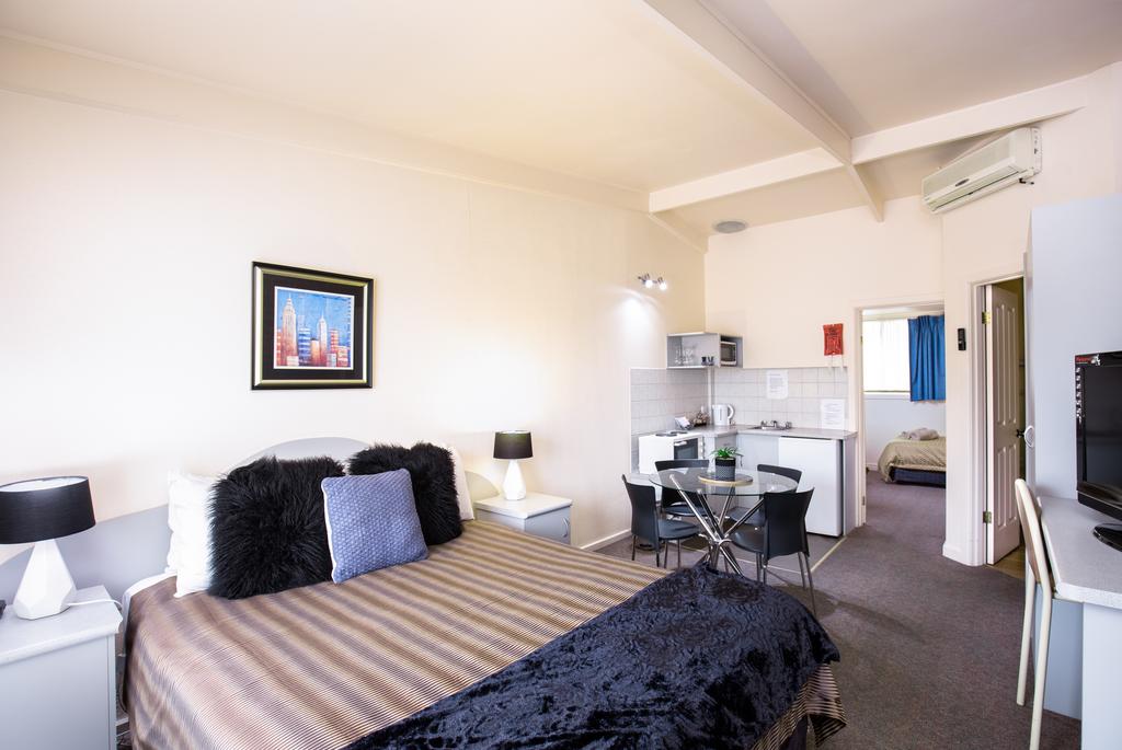 Mount Gambier SA Stayed