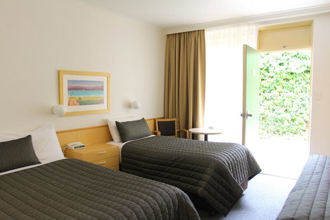 Mid City Motor Inn Queanbeyan - Stays Accommodation 0