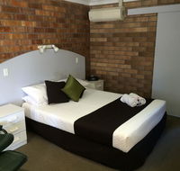 Miles Outback Motel - Stayed