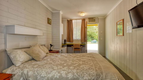 Millers Cottage Motel - Stayed 2