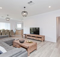 Modern and Spacious home near Curtin University