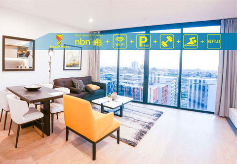 Modern Designers Pad In The Heart Of Brisbane - Stayed 0