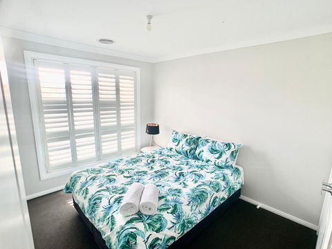 Modern Majestic - Everything You Need - Private Location - Stayed 1