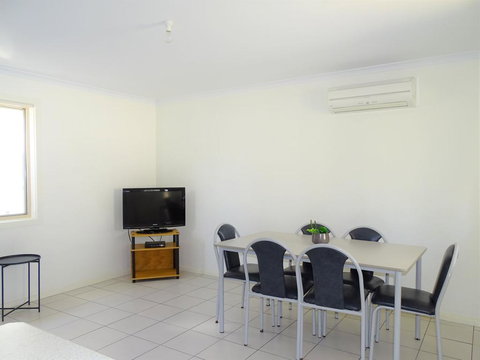 Moonta Bay Cabins - Stayed 2