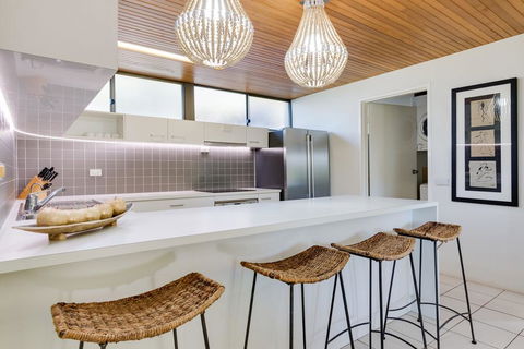 Nautilus Beachfront Villas & Spa - Stays Accommodation 3
