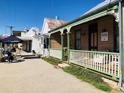 Ned Kellys Marlo Cottage - In The Best Beechworth Location - Stayed 1