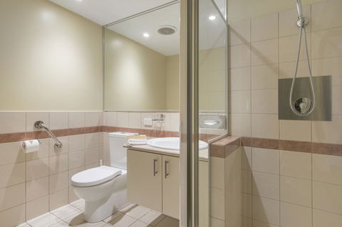 The Peninsula Riverside Serviced Apartments - Stayed 33