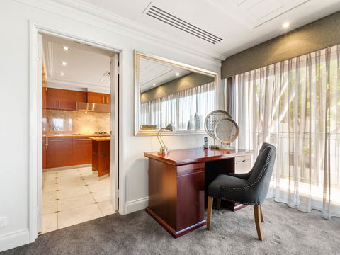 The Peninsula Riverside Serviced Apartments - Stayed 7