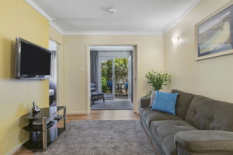 The Peninsula Riverside Serviced Apartments - Stayed 30