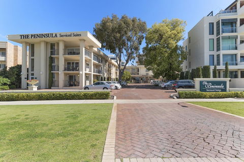 The Peninsula Riverside Serviced Apartments - Stayed 14